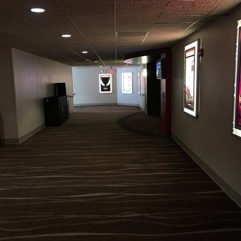 AMC Lakeline 9 - Cinema Near Me - Cedar Park, Texas