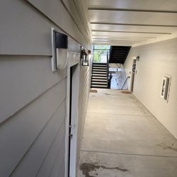 The Mark at Chatham - Dirty breezeway