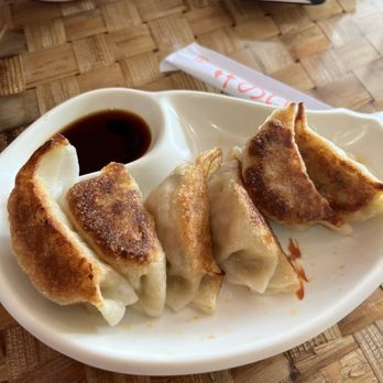 Sumo Ramen & Curry - Gyoza - Ramen Near Me - Honolulu, Hawaii Sumo Ramen & Curry - Gyoza - Ramen Near Me - Honolulu, Hawaii