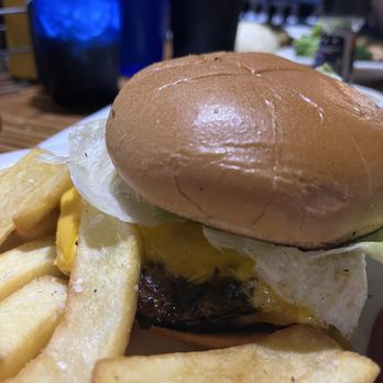Frankie Farrels - Cheeseburger - New American Near Me - Orlando, Florida