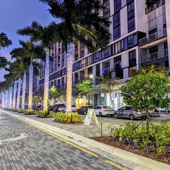 CityPlace Doral - Shopping Centers Near Me - Doral, Florida