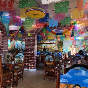El Mexicano - the interior of a mexican restaurant - Mexican Near Me - Saratoga Springs, New York El Mexicano - the interior of a mexican restaurant - Mexican Near Me - Saratoga Springs, New York