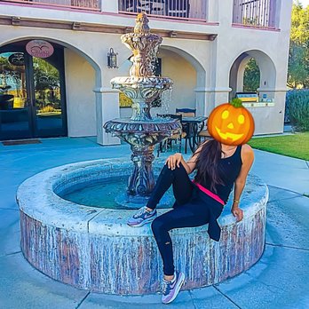 Croad Vineyards - Me ha - Wineries Near Me - Paso Robles, California