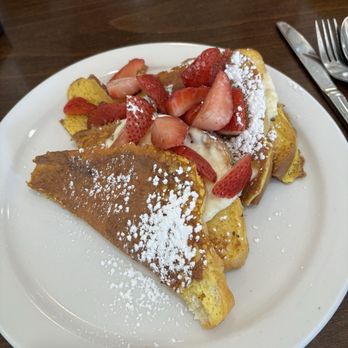 Le Peep - Breakfast & Brunch Near Me - Centennial, Colorado