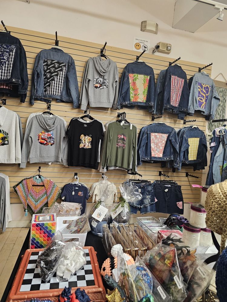 Local Handmade Gifts and Decor