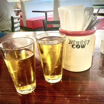 Muddy Cow - Two for one beers 24/7 oh yeah this place knows customer service like Popeye knows spinach - Sports Bars Near Me - Shakopee, Minnesota