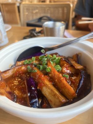 Chengdu Taste by null