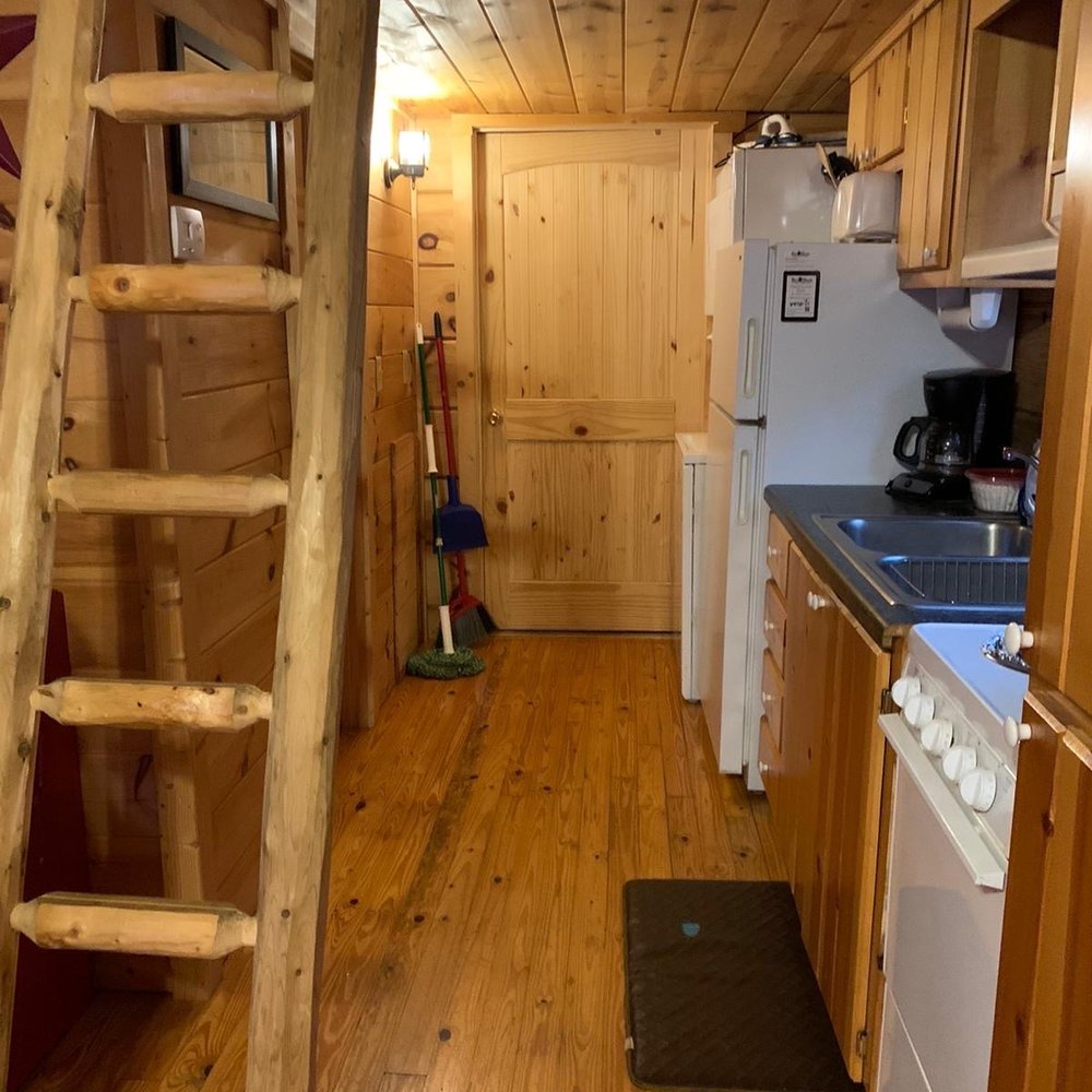 Big Bear Cabin Rentals - Vacation Rentals Near Me - Franklin, North Carolina Big Bear Cabin Rentals - Vacation Rentals Near Me - Franklin, North Carolina