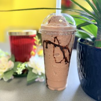 Daily Perks - Oh my god mocha frappe is so good - Coffee & Tea Near Me - Long Beach, California