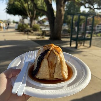Bishop's Pumpkin Farm - Apple Dumpling - Christmas Trees Near Me - Wheatland, California