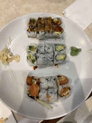 Maru Sushi by null