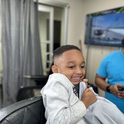 Humbld Barber - Little man loves the results. (Doesn't love the process )