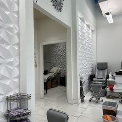 Vogue Nail Spa - Looking towards the back