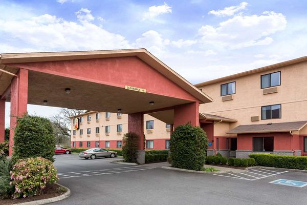 Super 8 by Wyndham Corvallis by null