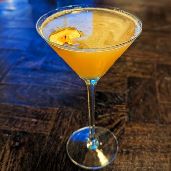 Dickie Baxter - Pear, ginger whisky martini - Gastropubs Near Me - Canning, Nova Scotia