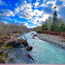 Railroad Bridge Park - Views of the beautiful Dungeness River from the bridge!