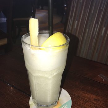 Bahama Breeze - Frozen Lemon Breeze - Caribbean Near Me - Duluth, Georgia