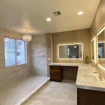 702 Pro Flooring - a large bathroom with a walk in shower - Flooring Near Me 702 Pro Flooring - a large bathroom with a walk in shower - Flooring Near Me