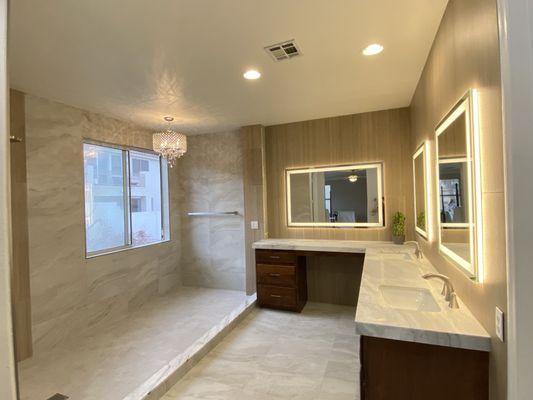 Master Bathroom Remodel - This remodel is a prime example of how thoughtful design and skilled craftsmanship can transform a dated bathroom into a timeless retreat. Whether you're looking to refresh a single room or reinvent your entire home, we bring precision, creativity, and professionalism to every project.