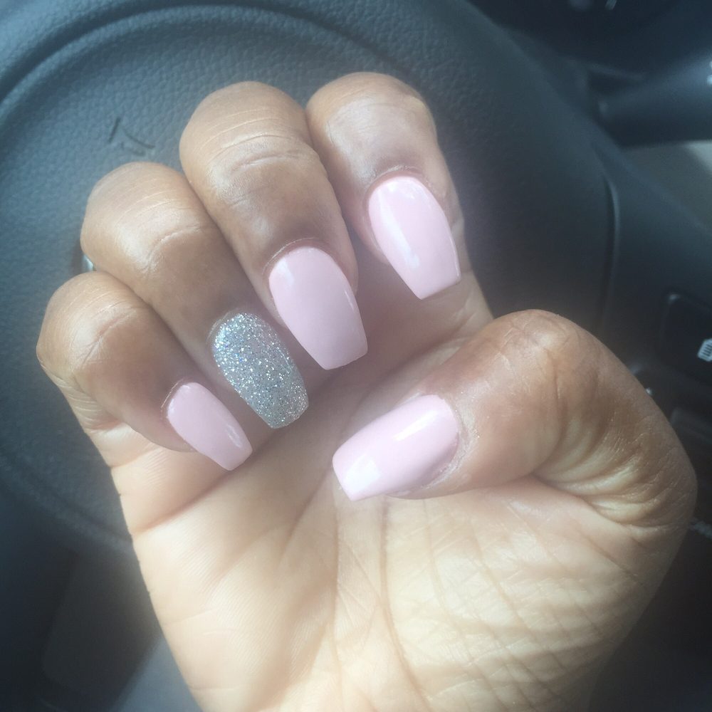 The Nail Lounge - Not sure the name of my nail tech but my new set came out great! - Nail Salons Near Me - Miramar, Florida The Nail Lounge - Not sure the name of my nail tech but my new set came out great! - Nail Salons Near Me - Miramar, Florida