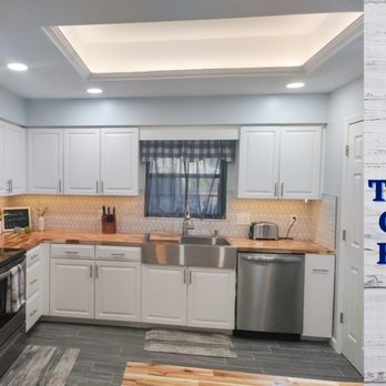 Tannerite Construction - new paint through out the kitchen - General Contractors Near Me - Leesburg, Florida Tannerite Construction - new paint through out the kitchen - General Contractors Near Me - Leesburg, Florida