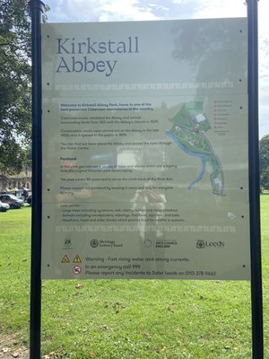 Kirkstall Abbey by null