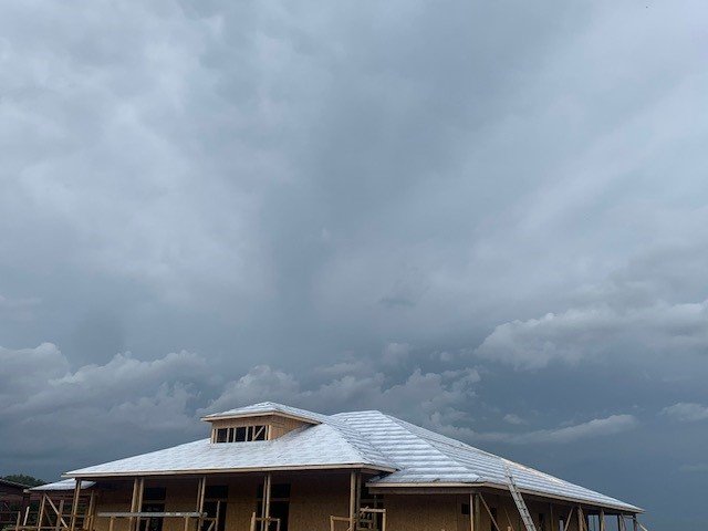 Slide of Hernandez Roofing