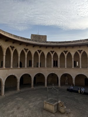 Castillo de Bellver by null