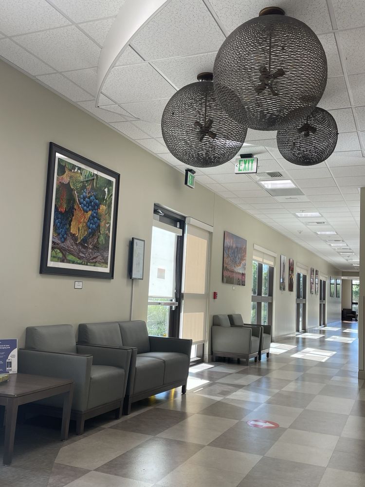 TEMECULA VALLEY HOSPITAL Updated October 2024 104 Photos & 504