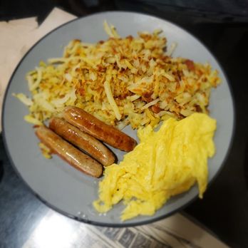 M&M Bar and Cafe - Hash browns, pork sausage links and scrambled eggs. - Bars Near Me - Butte, Montana M&M Bar and Cafe - Hash browns, pork sausage links and scrambled eggs. - Bars Near Me - Butte, Montana