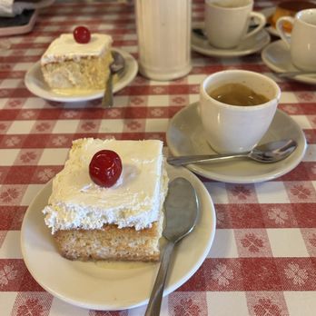 Rincon Criollo - Cuban Near Me - New Hyde Park, New York