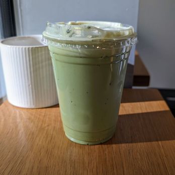 Virtu Coffee - Vanilla Matcha Latte - Coffee & Tea Near Me - Los Angeles, California Virtu Coffee - Vanilla Matcha Latte - Coffee & Tea Near Me - Los Angeles, California