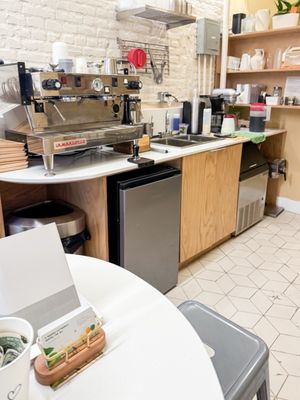 LÀ LÁ Bakeshop NYC by null