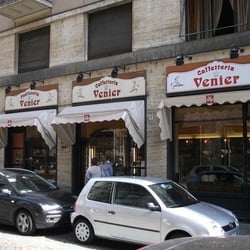 Pasticceria Venier - Ingresso locale