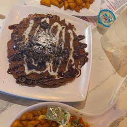 Vegan skillet and chocolate pancakes Vegan skillet and chocolate pancakes