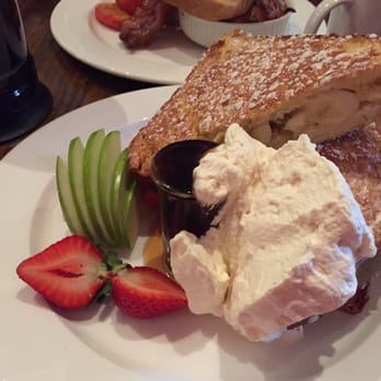Twisted Fork - Banana French toast - French Near Me - Vancouver, British Columbia Twisted Fork - Banana French toast - French Near Me - Vancouver, British Columbia