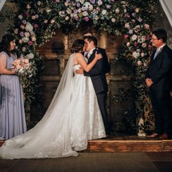 Kaleb Hill Photography - First kiss as husband and wife