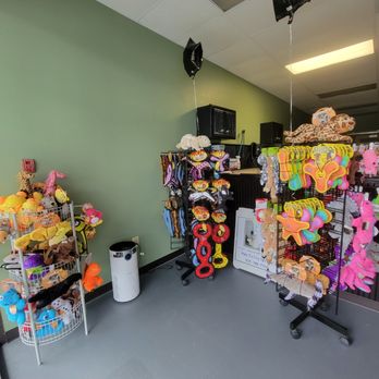 Good Karma Dog Spa - With stuffing or without, 1 squeaker or 10, we carry it all - Pet Groomers Near Me - Duvall, Washington Good Karma Dog Spa - With stuffing or without, 1 squeaker or 10, we carry it all - Pet Groomers Near Me - Duvall, Washington