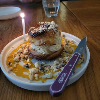 Canard - Paris brest - Wine Bars Near Me - Portland, Oregon