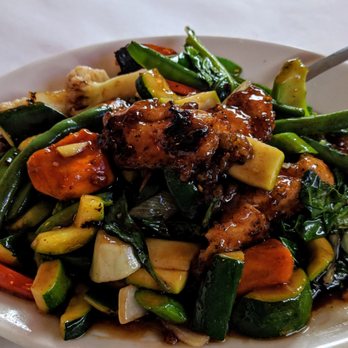 Lemongrass - Garlic Basil Veggies - a personal favorite of mine - Thai Near Me - Portland, Oregon