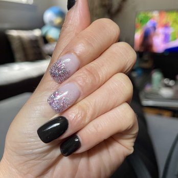 Connies Nail Spa - Nail Salons Near Me - Elmhurst, New York