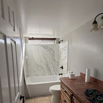 Lake House Builders - This was the "before" of our kids bath. Believe it or not this was after one company had come in and done our shower Reno.. so sad! - General Contractors Near Me - Los Angeles, California Lake House Builders - This was the "before" of our kids bath. Believe it or not this was after one company had come in and done our shower Reno.. so sad! - General Contractors Near Me - Los Angeles, California