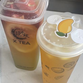 B Cafe - SUPER FRUIT TEA (left) and MANGO JASMINE TEA (right) - Bubble Tea Near Me - San Jose, California