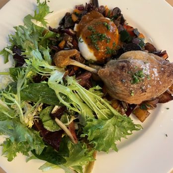 El Dorado Kitchen - Duck Confit Hash - New American Near Me - Sonoma, California El Dorado Kitchen - Duck Confit Hash - New American Near Me - Sonoma, California