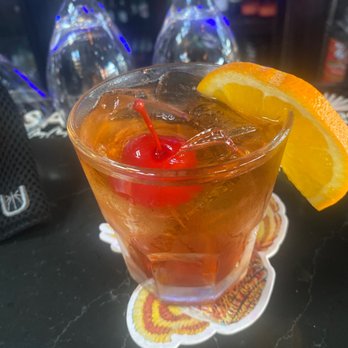 Rocco's Tavern - Sports Bars Near Me - Pasadena, California Rocco's Tavern - Sports Bars Near Me - Pasadena, California