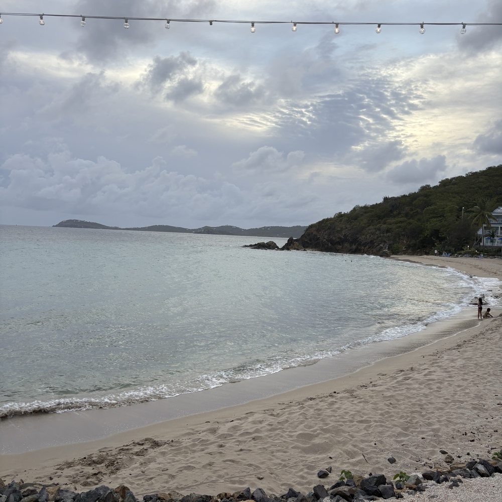 The Longboard St Thomas - Ambiance - Tacos Near Me - St Thomas, Virgin Islands The Longboard St Thomas - Ambiance - Tacos Near Me - St Thomas, Virgin Islands