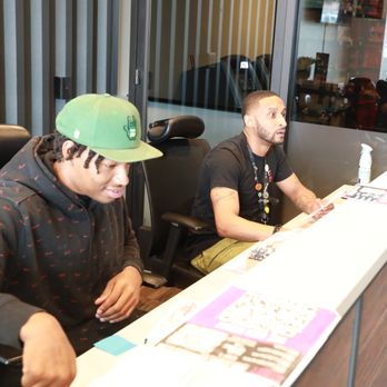 Story Cannabis - Story team members at check in ensuring each patient is properly registered - Cannabis Clinics Near Me - Silver Spring, Maryland Story Cannabis - Story team members at check in ensuring each patient is properly registered - Cannabis Clinics Near Me - Silver Spring, Maryland
