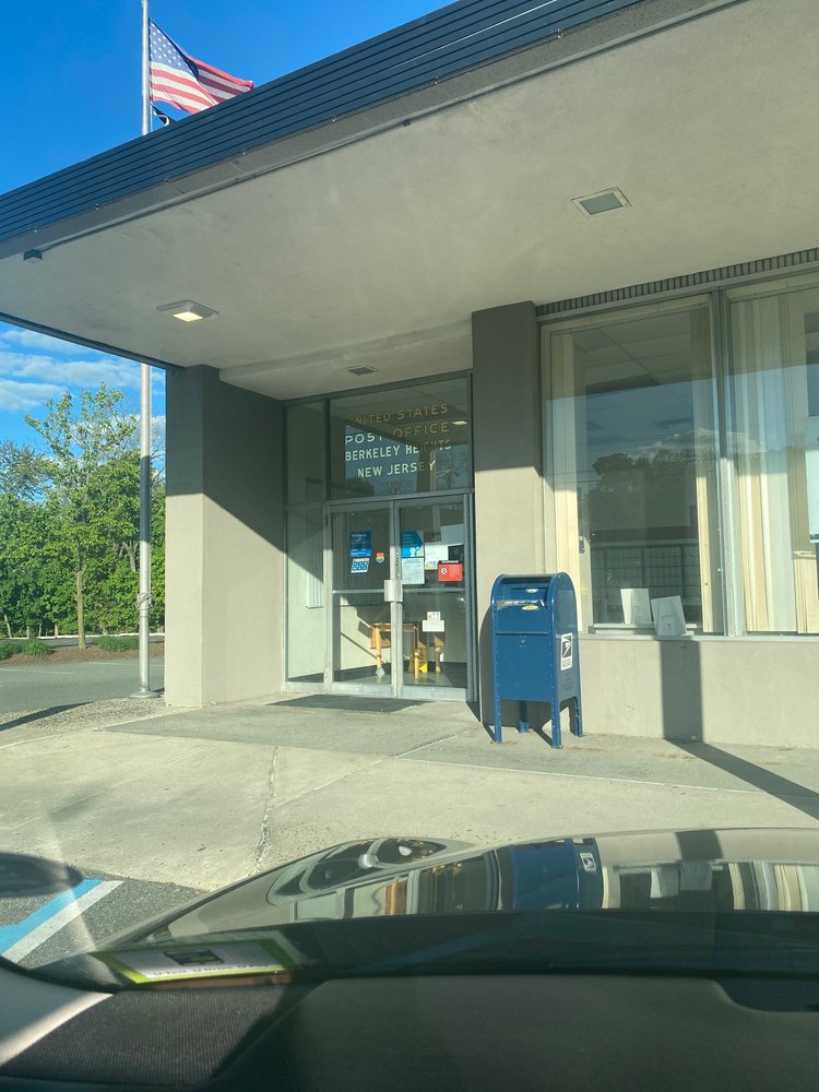 USPS Updated September 2024 13 Reviews 364 Springfield Ave