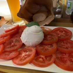 Panino Buono - Caprese salad