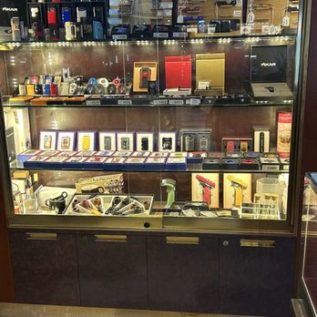 La Casa del Habano - Beer, Wine & Spirits Near Me - Cancún, ROO
